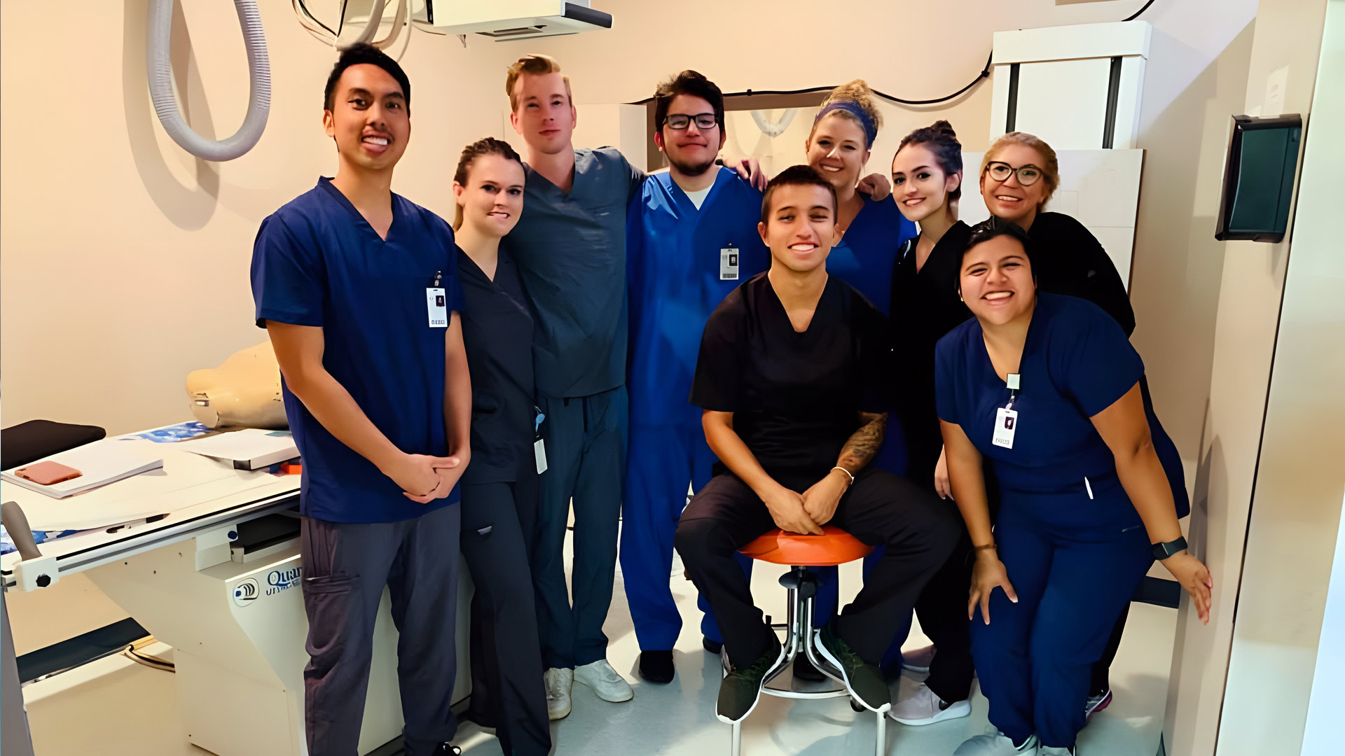 rad tech students in lab