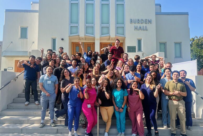 LLU DPT students in front of LLU's Burden Hall